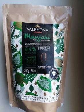 Чёрный шоколад Manjari Noir Valrhona